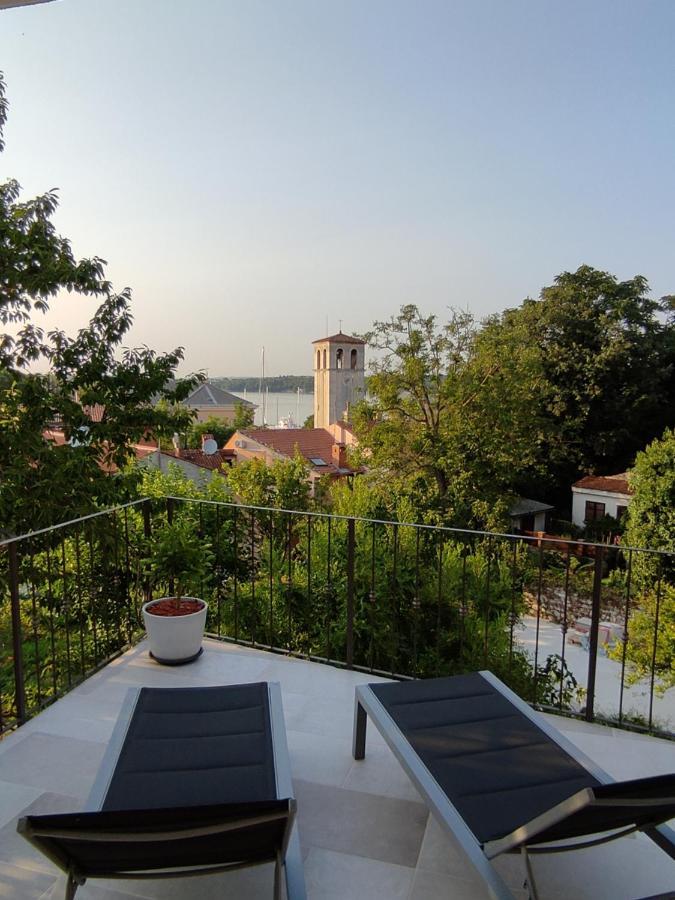 Apartvilla Castropola Zewnętrze zdjęcie
