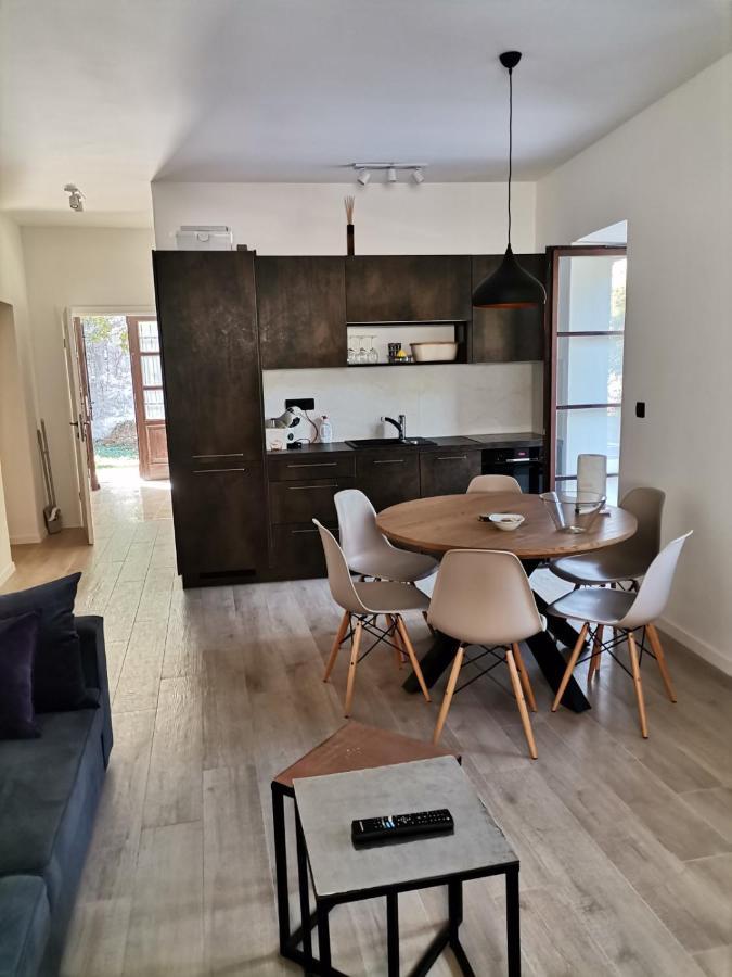 Apartvilla Castropola Zewnętrze zdjęcie